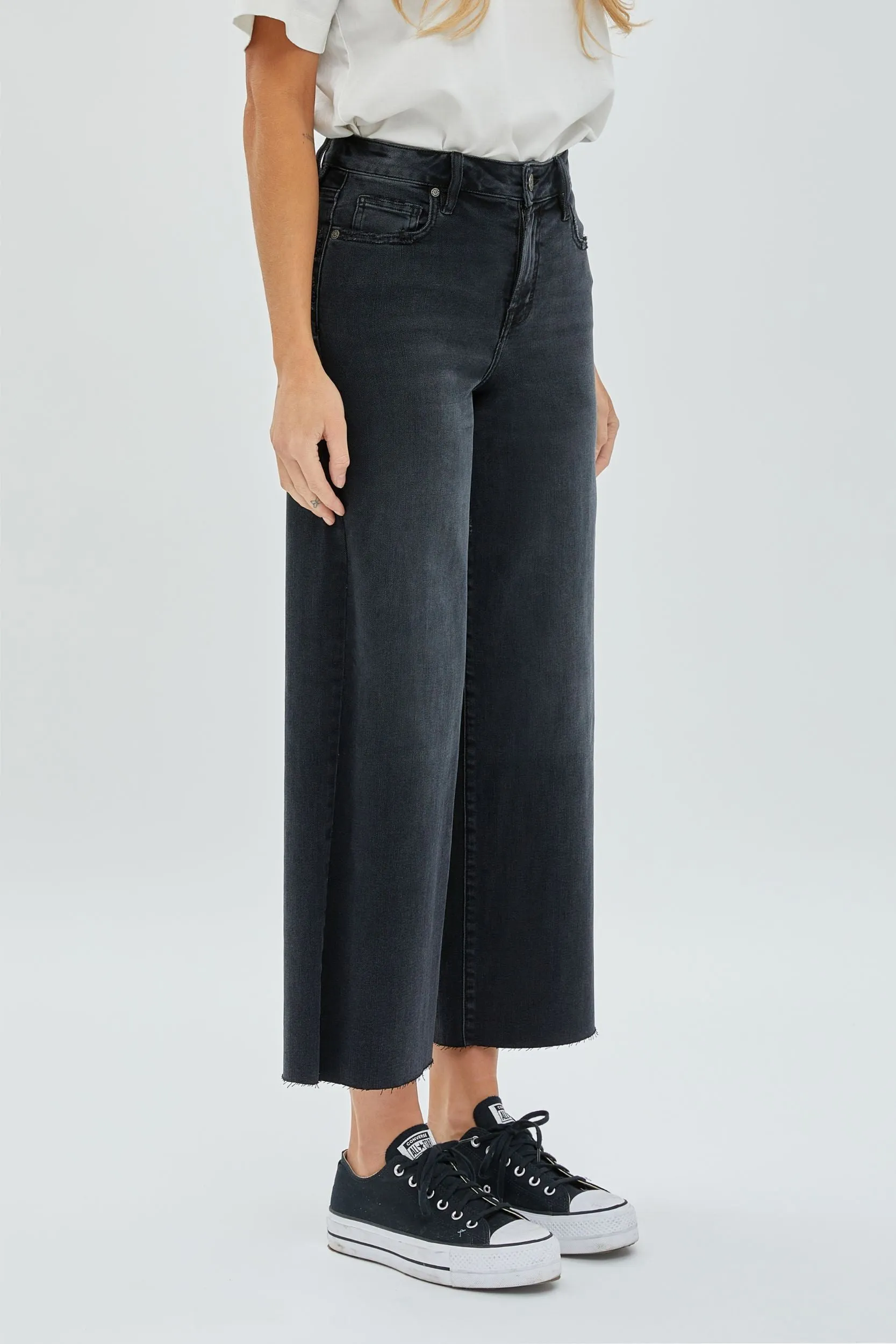 Hidden Nori Crop Wide Leg Pant