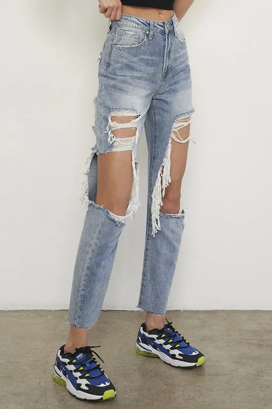 HIGH RISE DESTROYED BOYFRIEND JEANS