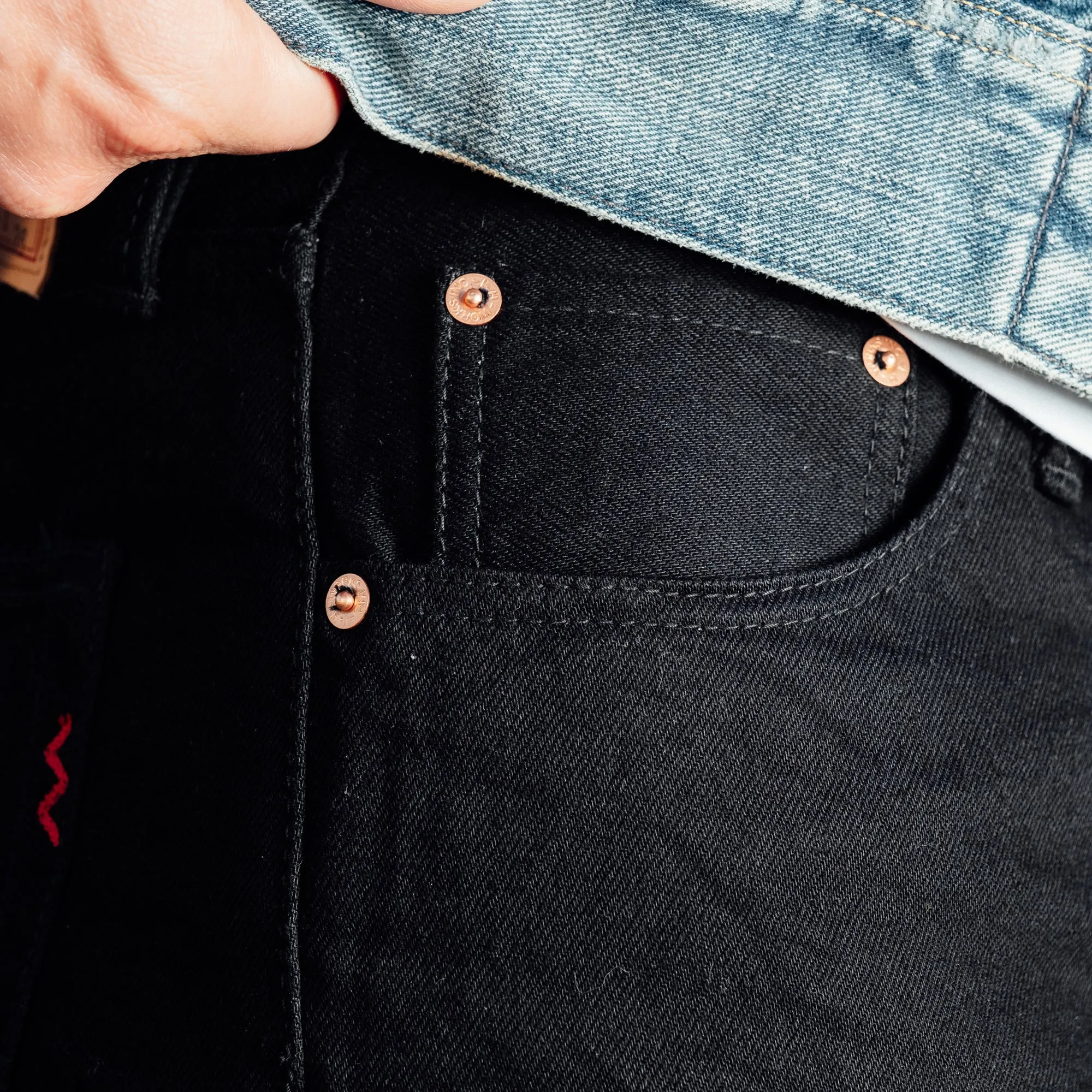 Iron Heart IH-888S-142bb 14oz Selvedge Denim Medium/ High Rise Tapered Cut Jeans Black/ Black