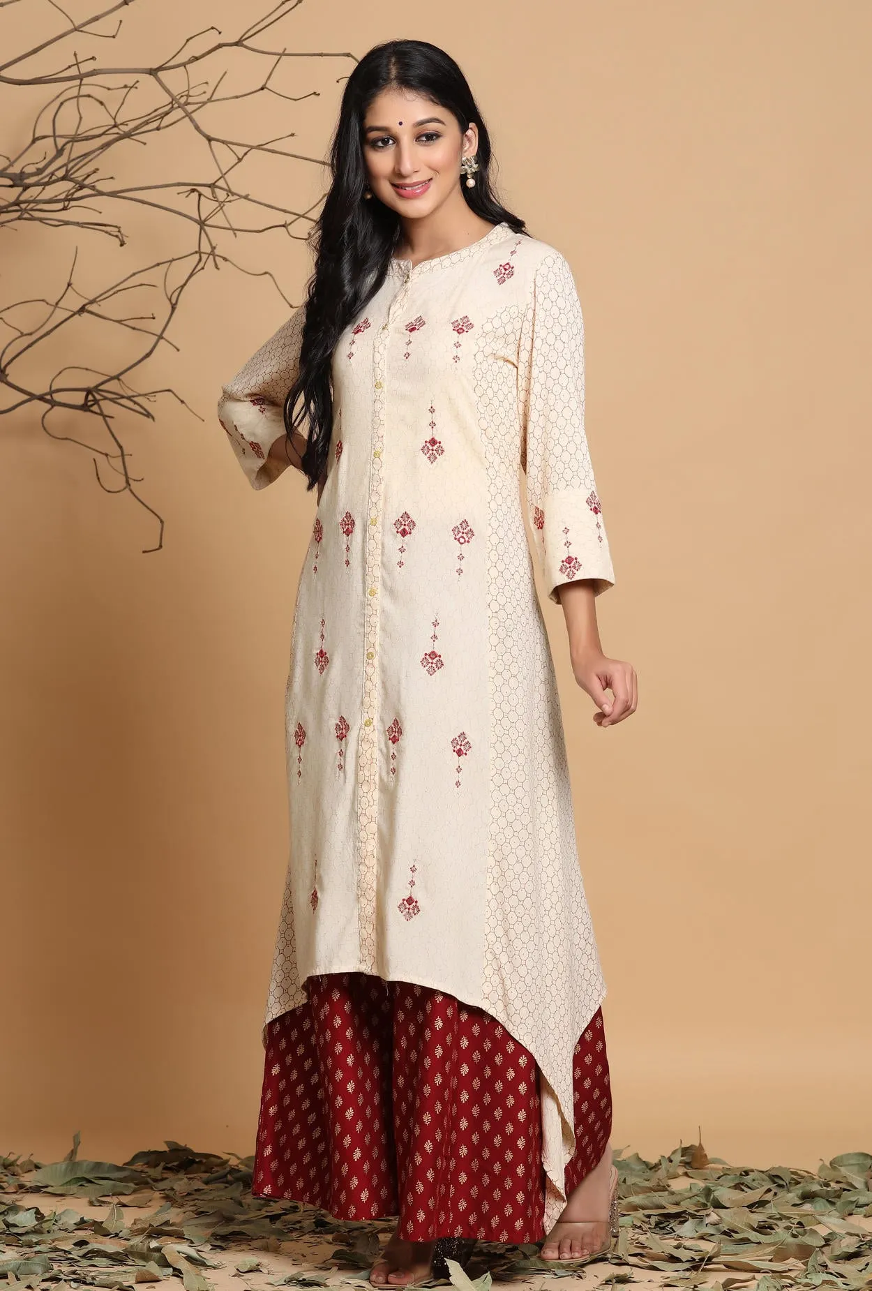 Juniper Ivory Geometric Printed & Embroidered Rayon Kurta